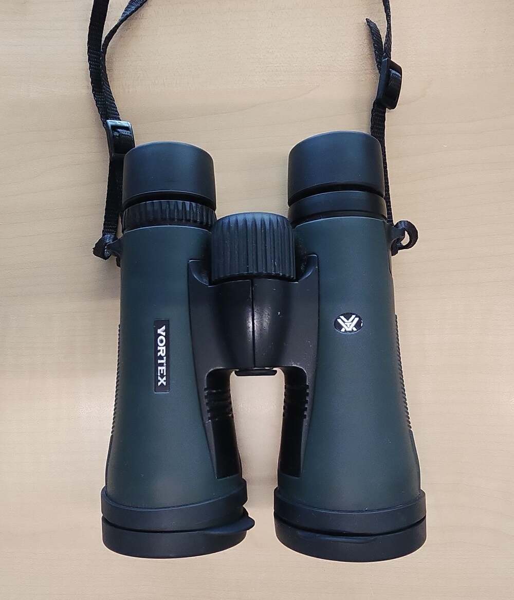 Vortex Diamondback HD 10x50 Binoculars - Picture 3 of 12